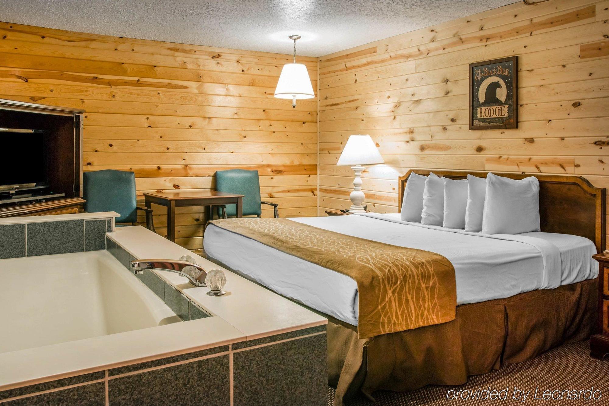 Econo Lodge Bayview 麦基诺城 外观 照片