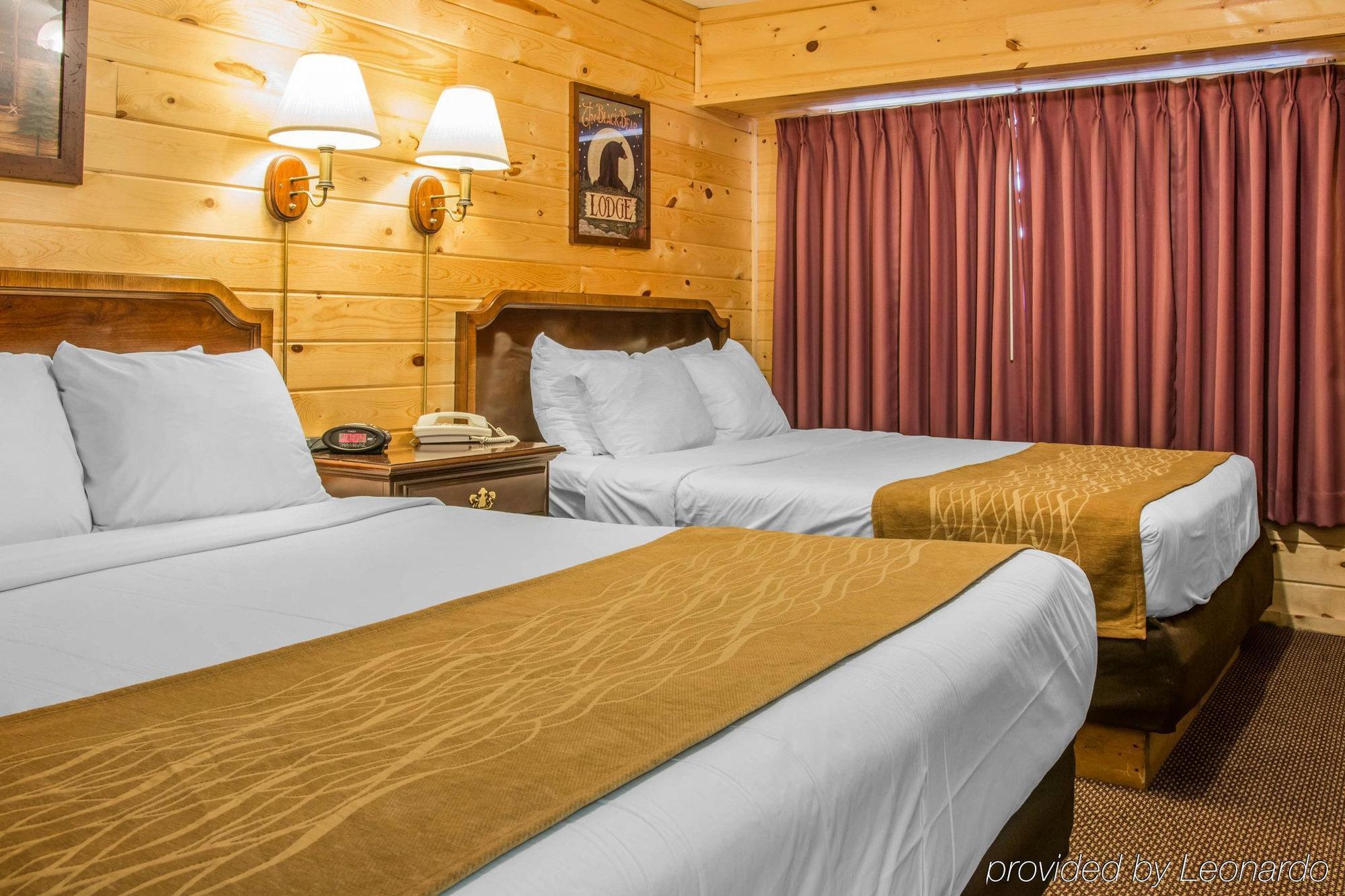 Econo Lodge Bayview 麦基诺城 外观 照片